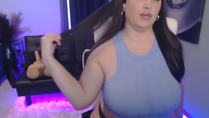 tia-bella