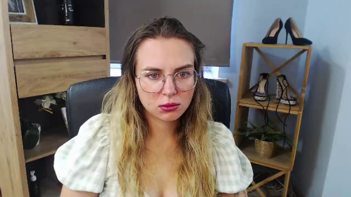 zoey-starx