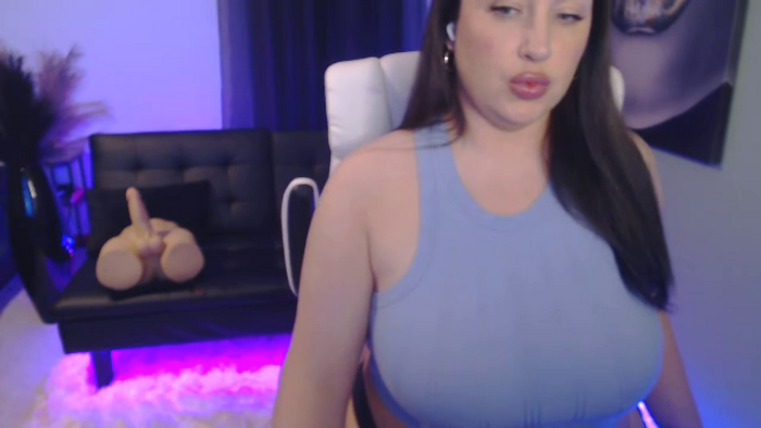 tia-bella