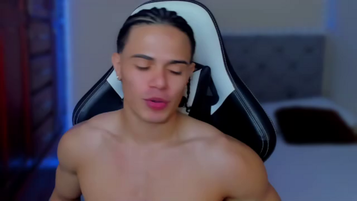 travis-lewis
