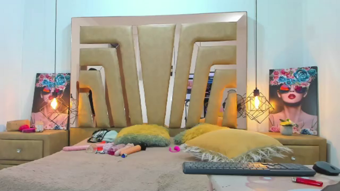 tifanny-smih-and-violeta-gill