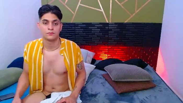 jordan-velez-and-rooney-saenz