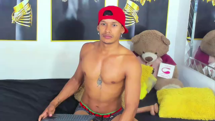 stiven-browm