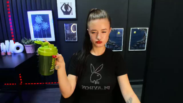 lily-loyd