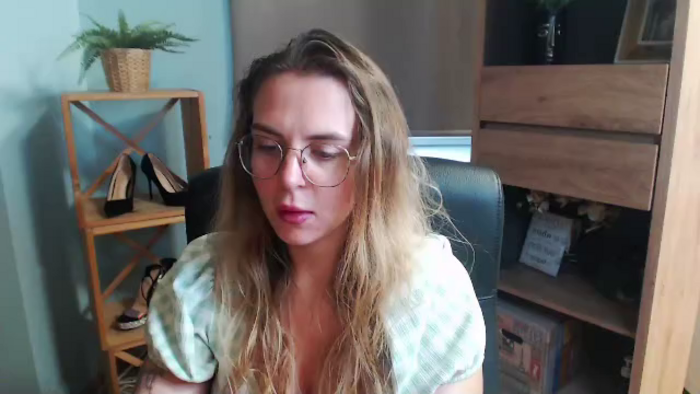 zoey-starx