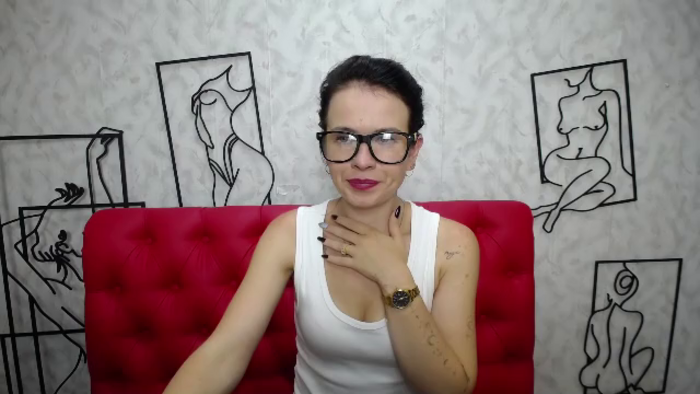 jasmine-kouch