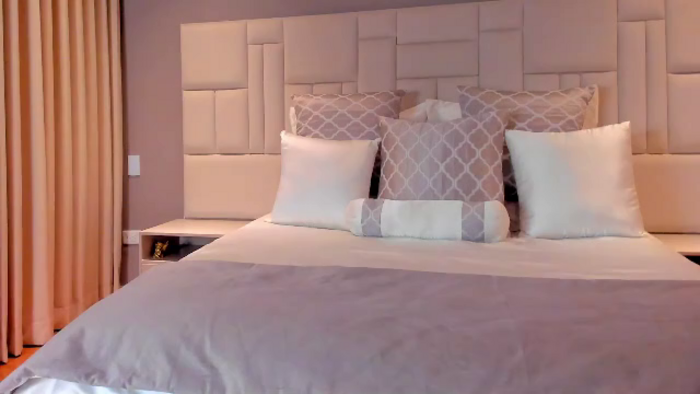 megan-hilton