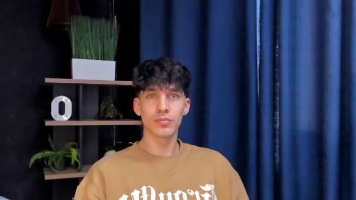noah-brigth
