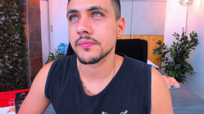 paul-riveraa