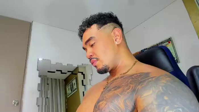 zeus-strong
