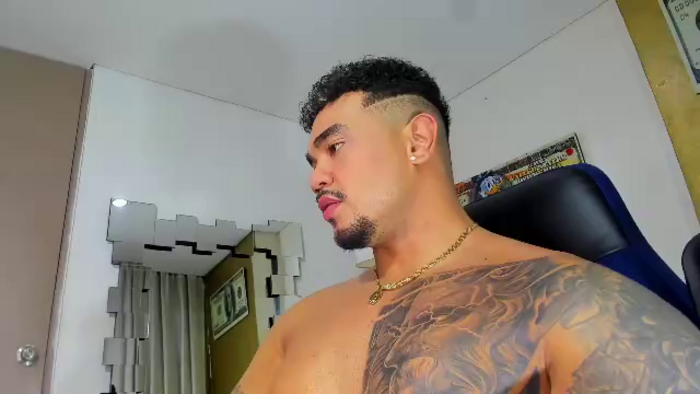 zeus-strong