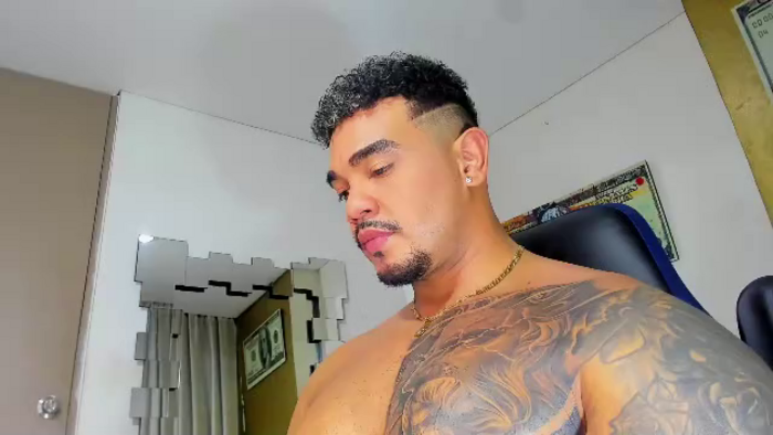 zeus-strong