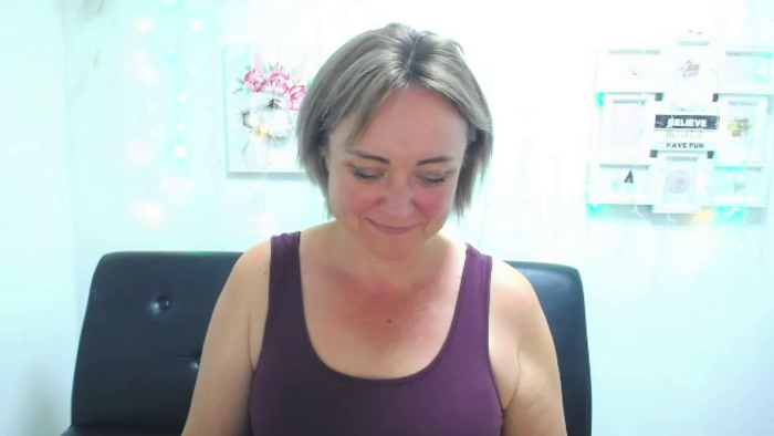 sneaky-kate