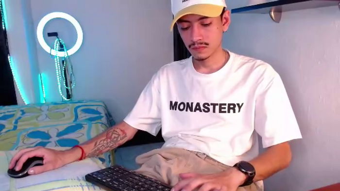 yader-slim