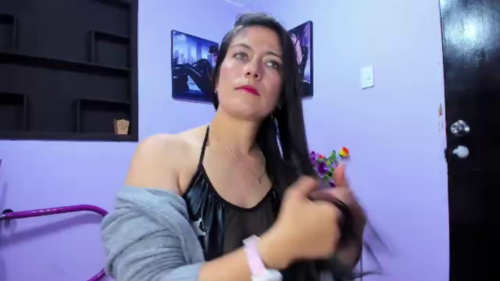 sara-squiirt