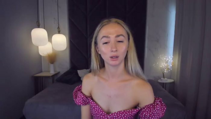 victoria-riddle