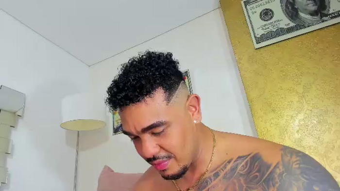 zeus-strong