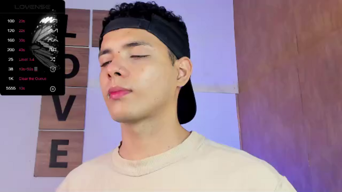 valentino-t