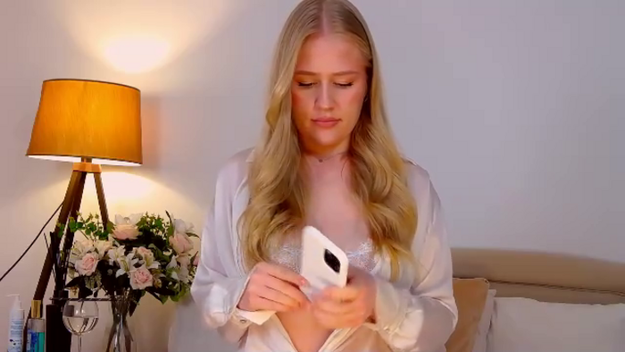 juliajae