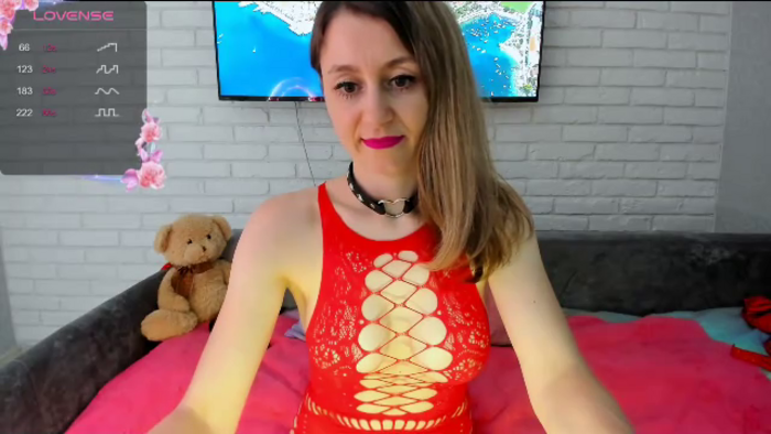 miss-milana-fox