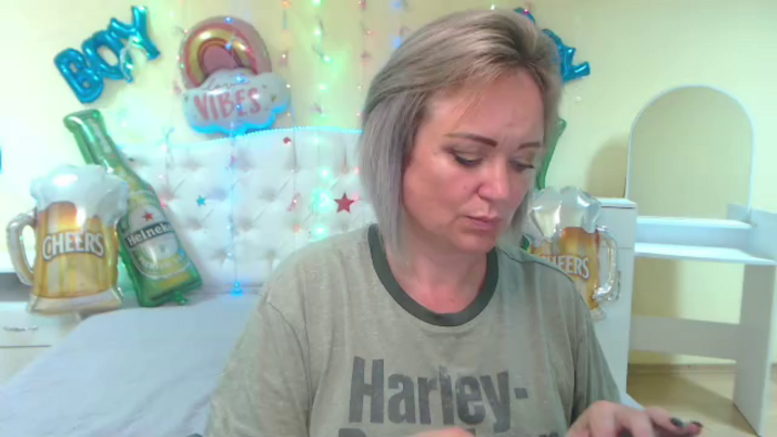 sneaky-kate