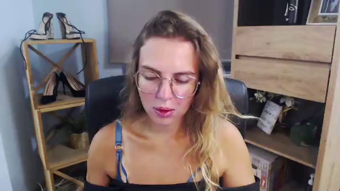 zoey-starx