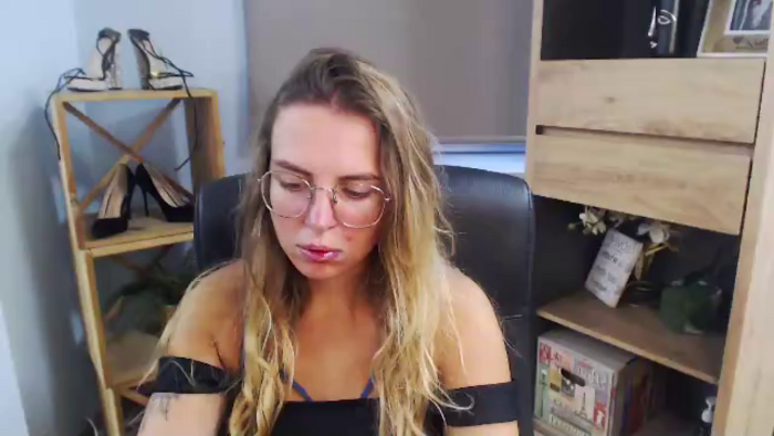 zoey-starx
