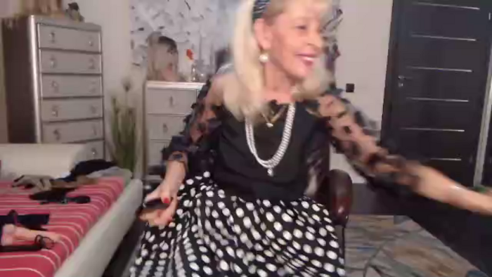 lady-anays