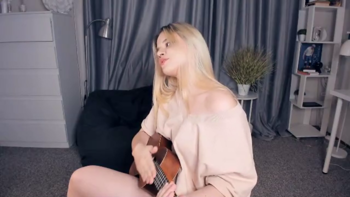 odilia-curvin