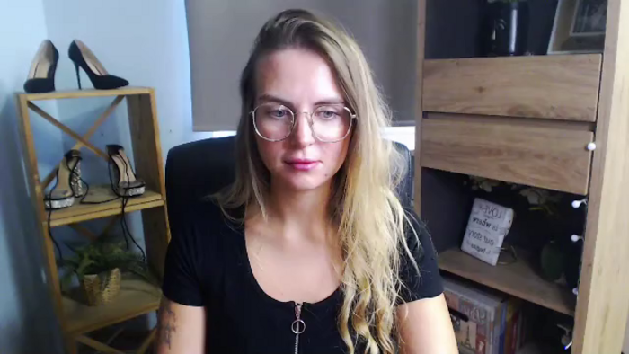 zoey-starx
