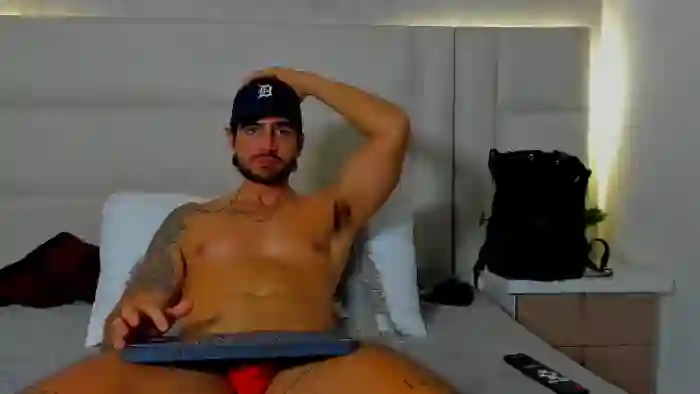 2024/09/25/flirt4free-zack-russo-03-38-52