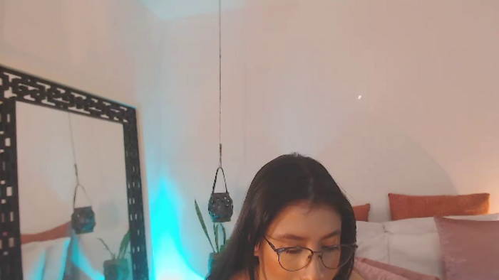lucy-minds