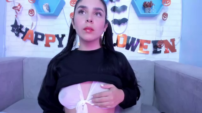 mia-quevedo