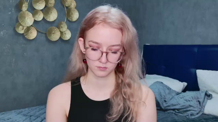 naomi-loys