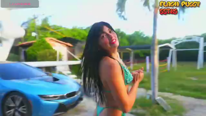 island-girls