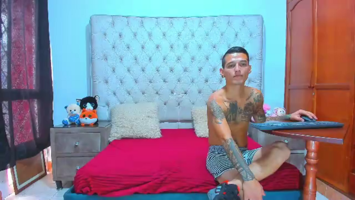 lussy-gomez-and-tomas-taylorr