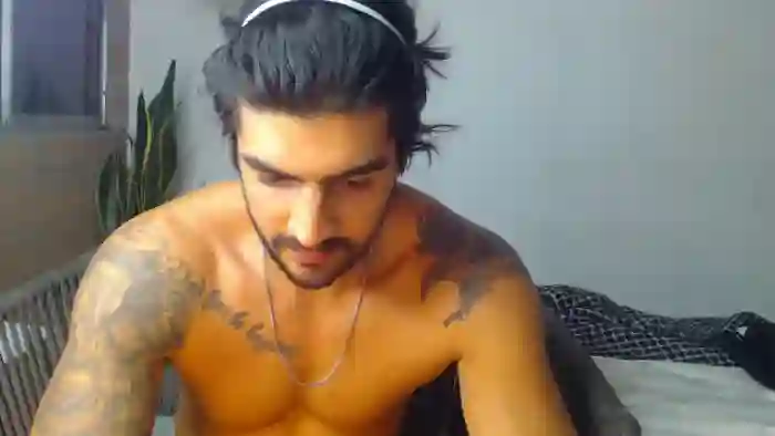 2024/10/22/flirt4free-zack-russo-00-51-32