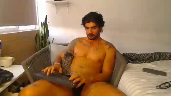 2024/10/22/flirt4free-zack-russo-22-10-17