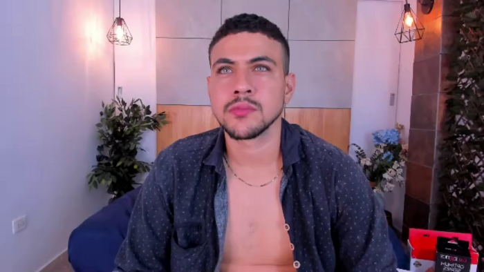 paul-riveraa