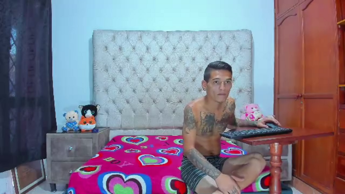 lussy-gomez-and-tomas-taylorr