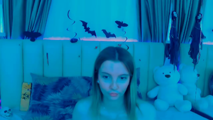 milana-evans