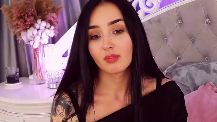 zoe-niickels