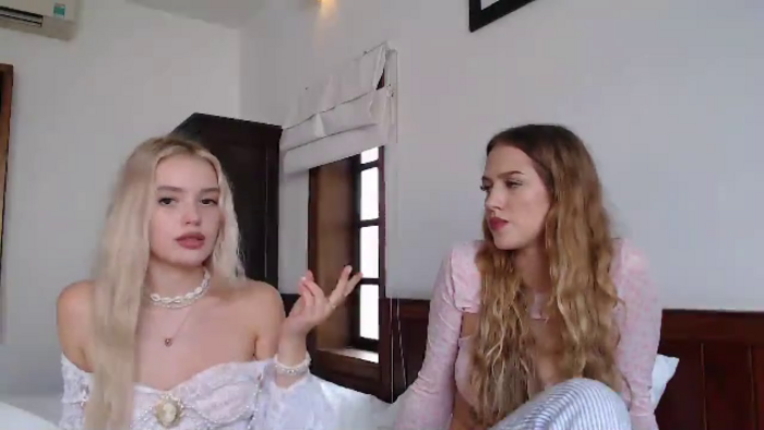 the-live-house-baddies
