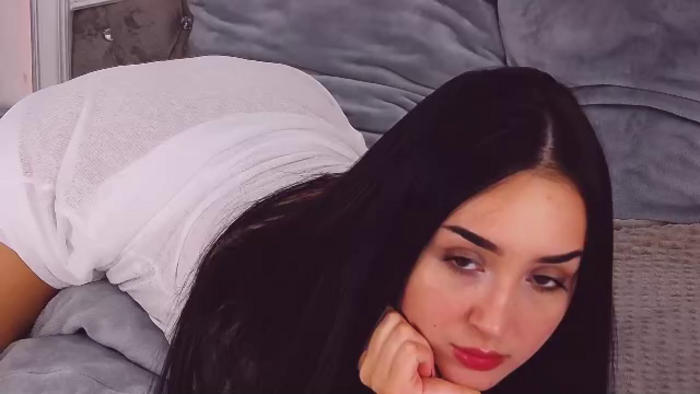 zoe-niickels