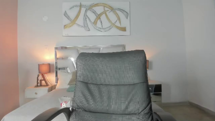 mia-chanel