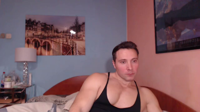 hunky-muscle