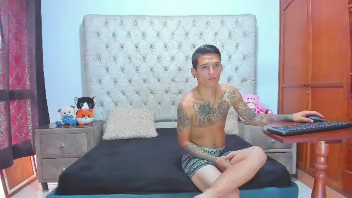 lussy-gomez-and-tomas-taylorr