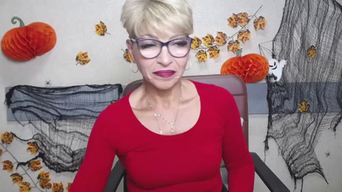 holly-incredible