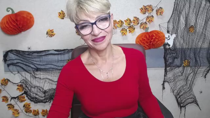 holly-incredible