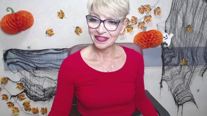 holly-incredible